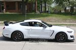 2016-ford-shelby-gt350r-oxford-white-07.jpg