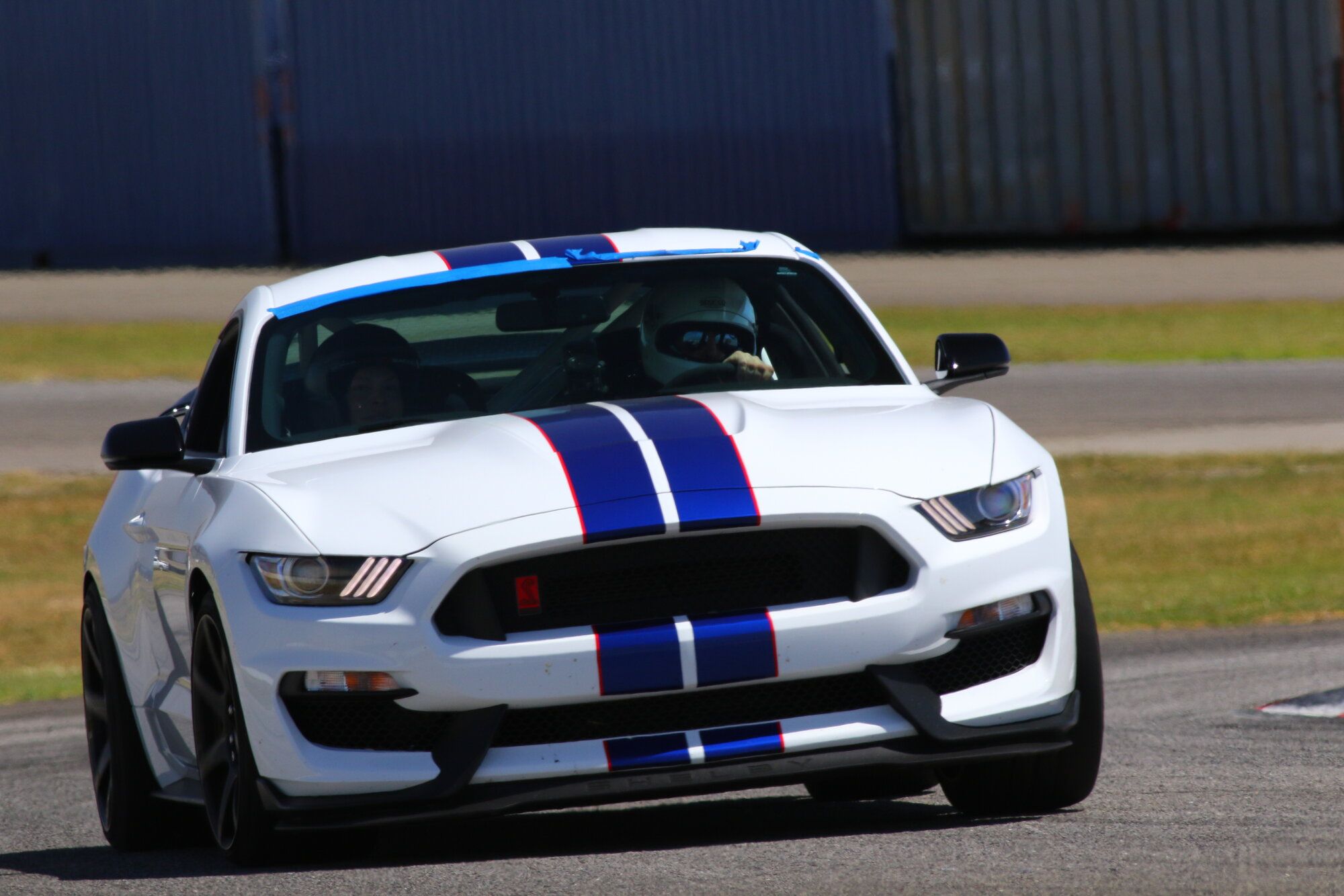 2016 Mustang
GT350  (Hennessey 350R)