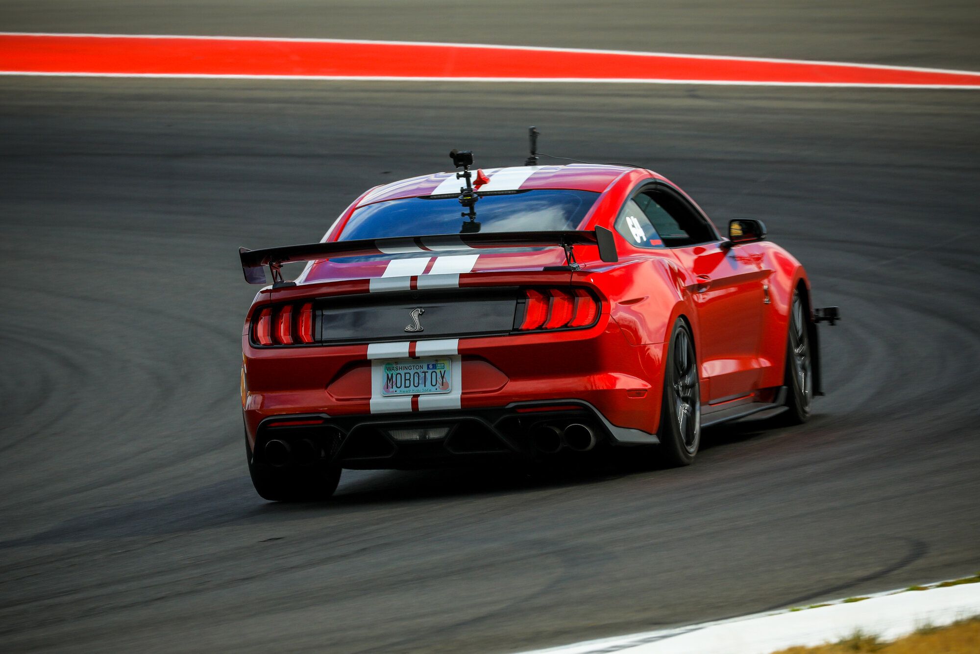 2020 Mustang
GT500  (MOBOTOY)