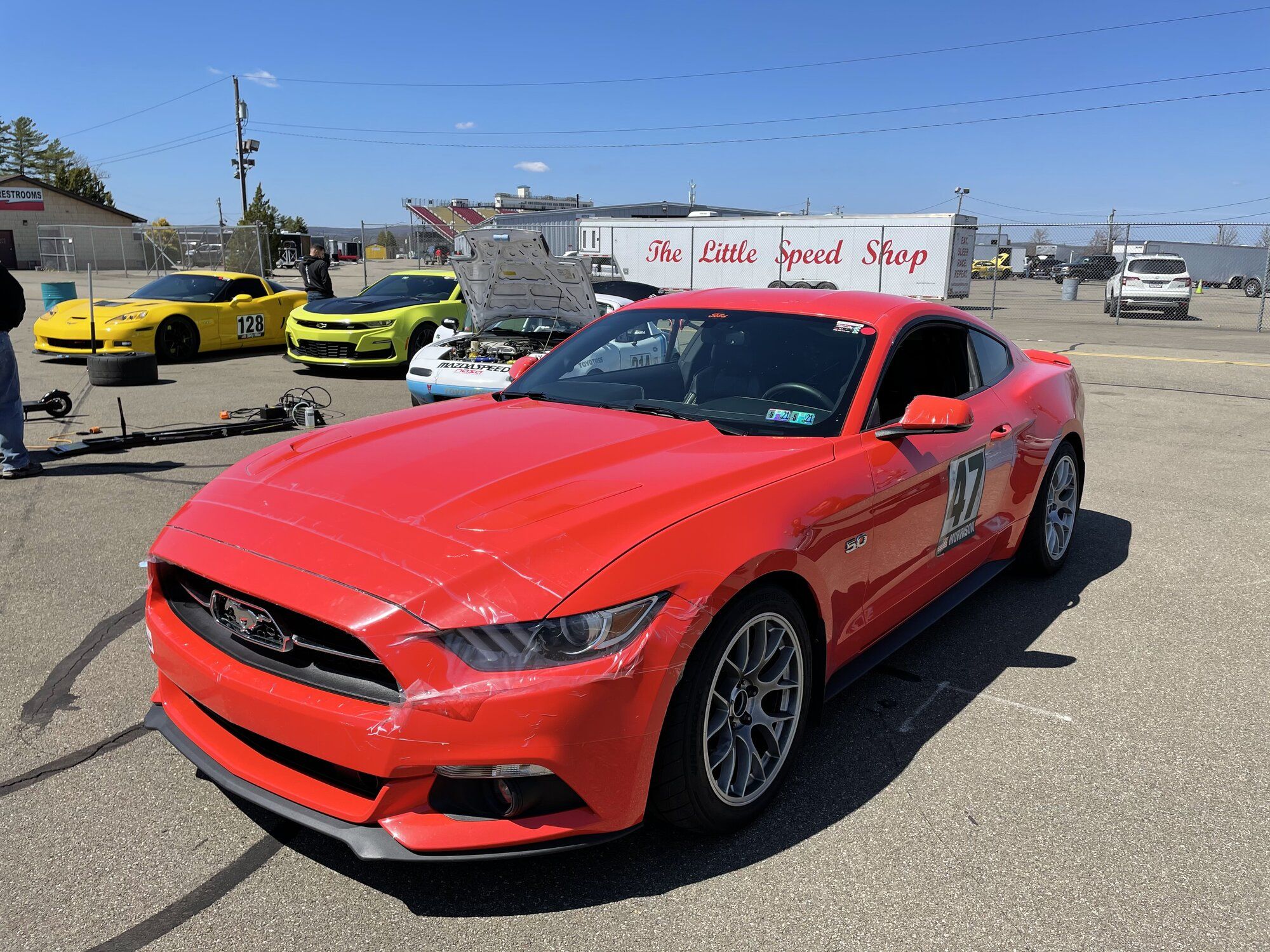 2018 Mustang
GT  (The Flying Carrot)