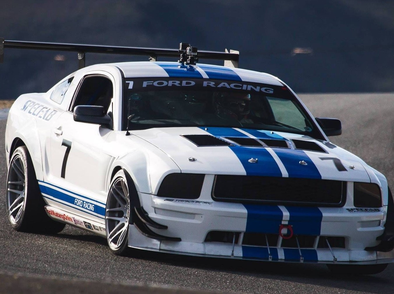 www.onallcylinders.com